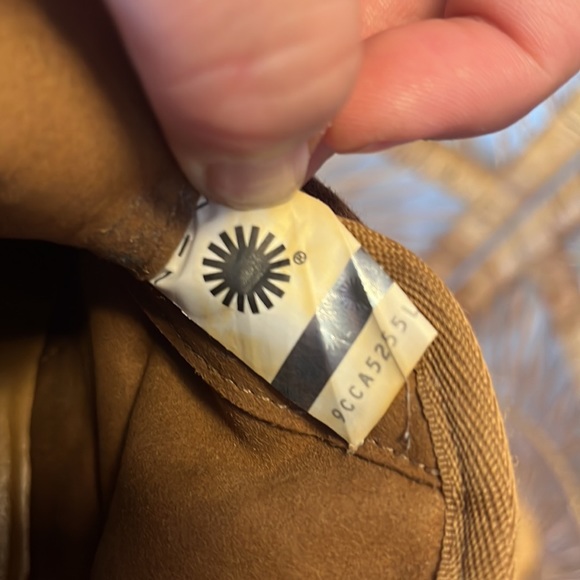 Ugg Kids Classic Neumel II Unlined Chestnut Lace Up Boots - Size 2 - Picture 12 of 13